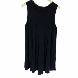 🎄3/$15 Brandy Melville Sleeveless Swing Dress OS